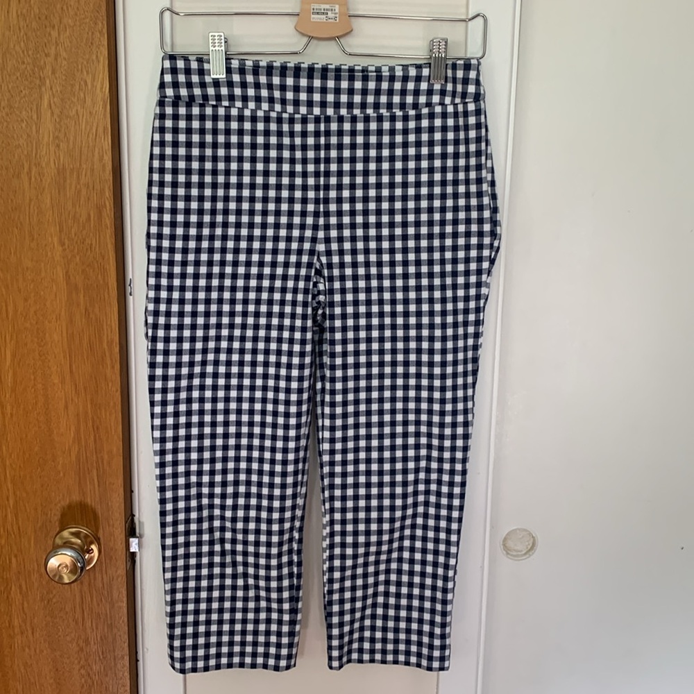 Gingham blue & white capris